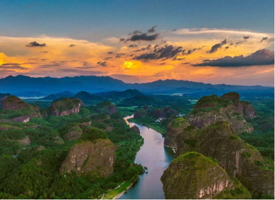 （龙虎山）