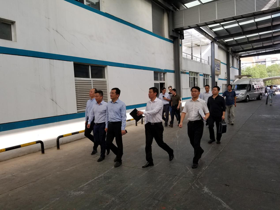 全区县级领导干部深入基层一线听意见、找问题