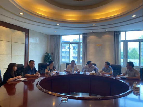 区委镇党代会指导组分别深入挂点镇指导党代会筹备工作