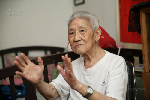2015年7月,新浪江西走近抗战老兵吴春祥