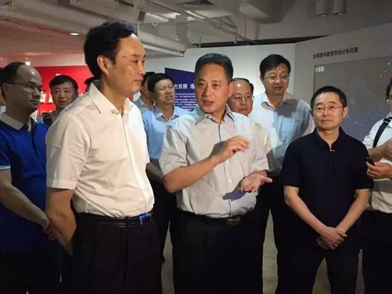 陈俊卿考察湖南文化产业
