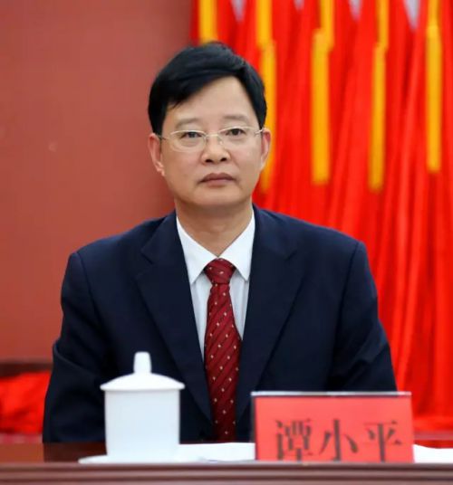 抚州市新一届市委领导班子集体亮相