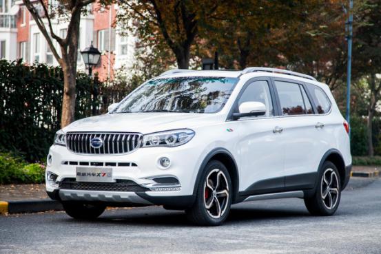 M斯威汽车开年大礼 全系享购置税减半_南昌汽