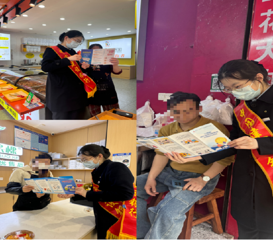 （向客户宣传人民币知识及不拒收人民币，拍摄人员：丁思慧）