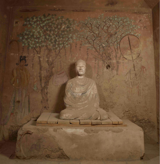 莫高窟17窟(藏经洞)内景