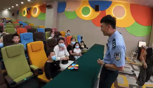 【万警千车下基层】“警”“医”携手,就为这件重要的事
