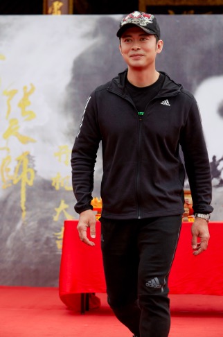 影片主演、香港著名演员樊少皇出席开机发布会谈论出演张道陵的感触