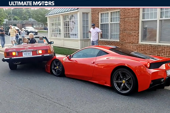 撞车心疼 这样的相撞令人心碎