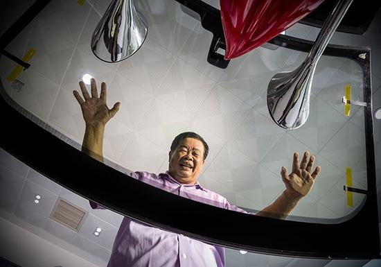 “跑了”的曹德旺美國碰壁 中國汽車能學(xué)到什么？