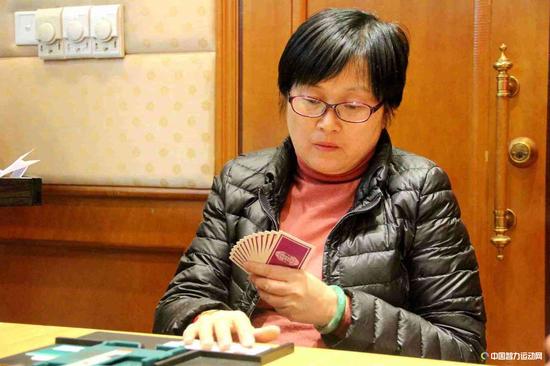 深圳南港动力 冉静蓉