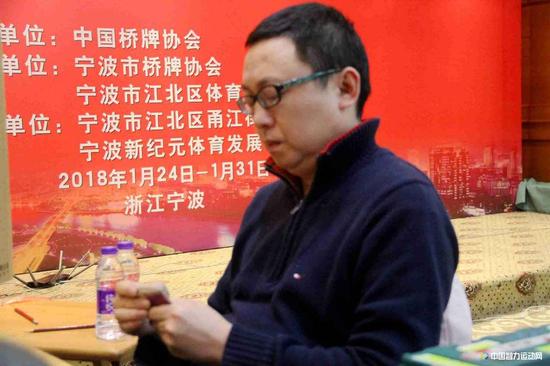 深圳南港动力 甘信立