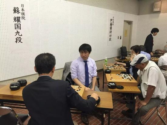 30中国围棋名人战柯洁_中国围棋人口