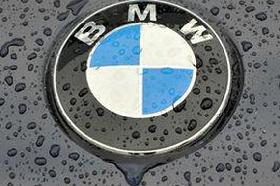 宝马就自燃事件致歉 将召回10.6万辆问题汽车
