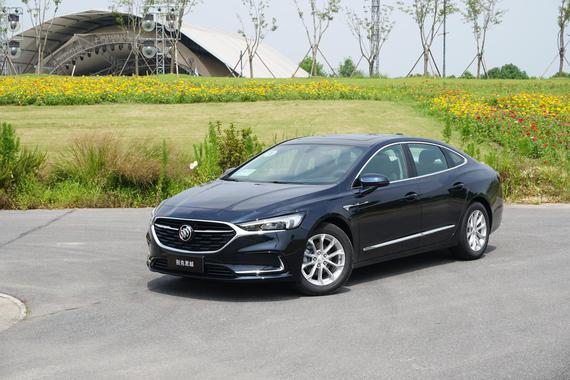 商务范儿也可以很经济 试驾别克君越552T