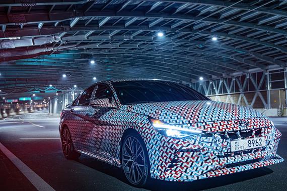 现代伊兰特N官方谍照 搭2.0T发动机