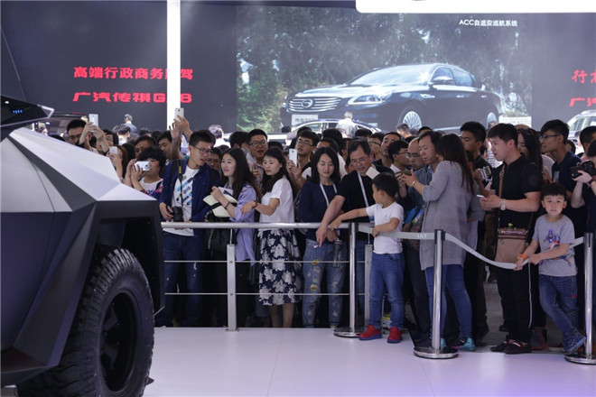 阿尔特陈群一:汽车业新挑战 不拼命就出局