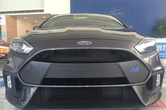 全进口福特福克斯RS高清实拍 竞技者利器