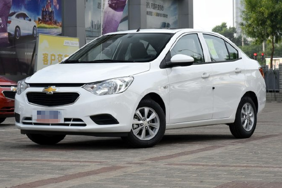 靓丽省心省油的家用代步小车推荐这几款