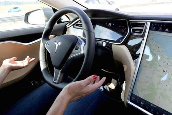 特斯拉自动驾驶惹祸端，谈谈自动驾驶技术
