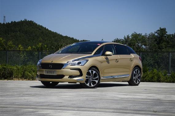 旅行车——世界那么大 何不去看看