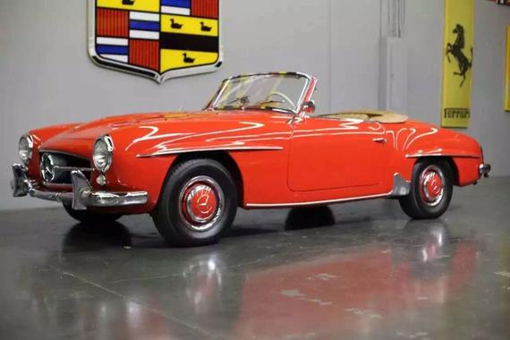 有人为57年的奔驰破车花了3000万