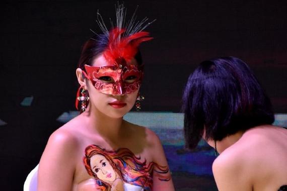 车生态带您逛长春13届汽博会看靓丽车模