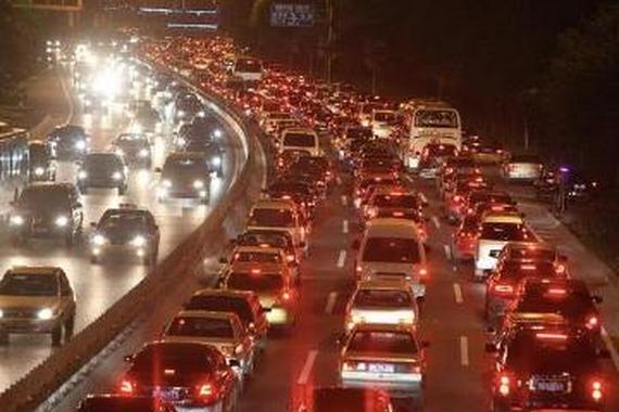 你会开车吗 首先你得满足两个条件