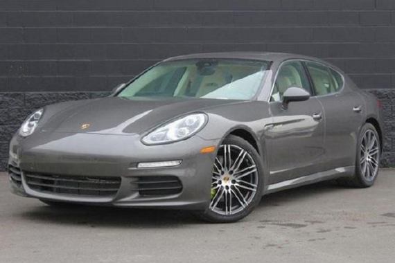 23岁就提了这辆车 女朋友再也没闹过分手