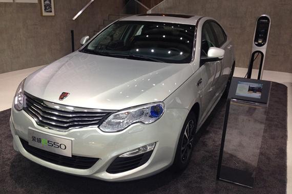 沪牌轻松就搞定！原来大家买的荣威混动！