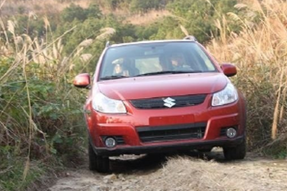 一款能走烂路的轿车 皮实耐操