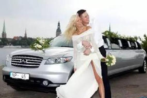 6门布加迪！45款超长豪车！还有5款是国产