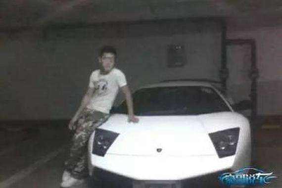 丧心病狂 开着兰博基尼做“禽兽”之事