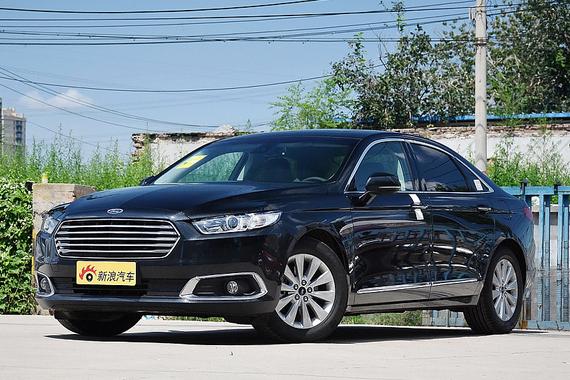 大众迈腾VS福特金牛座：论商务范谁更足？