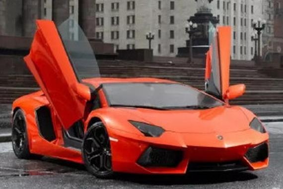 全球最贵十大豪车排行 劳斯莱斯才排第八！