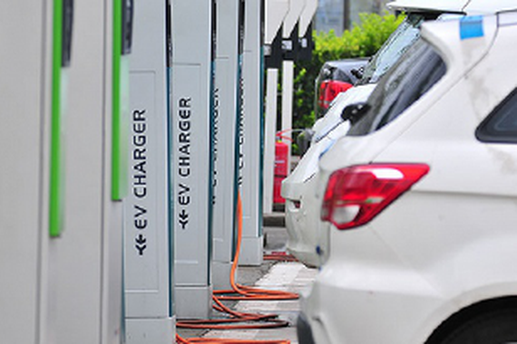 工信部发新规 新能源汽车步入车联网大潮