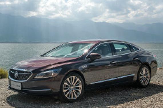 选择全新迈腾还是全新君越？其实没必要纠结