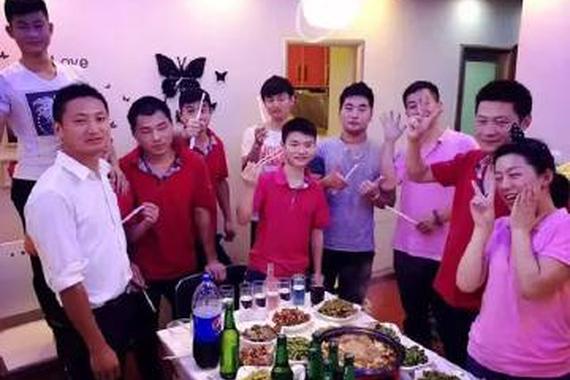 别以心疼宝宝为噱头了 看看这些正能量吧！