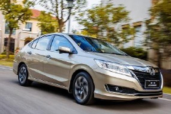 本田凌派比思域卖的更好 因为它是特供车？