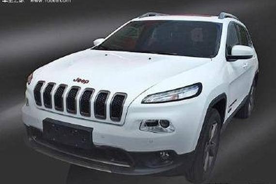 白色车身/成都车展上市 自由光纪念版预告图