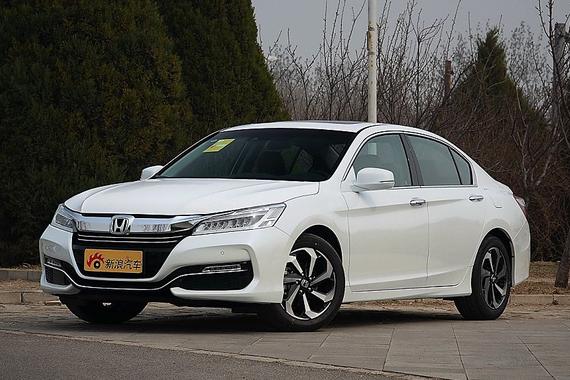 时尚又沉稳 这几款中型车老少通吃