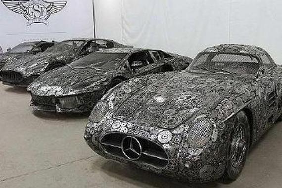 波兰艺术家利用垃圾场废铁打造艺术车辆