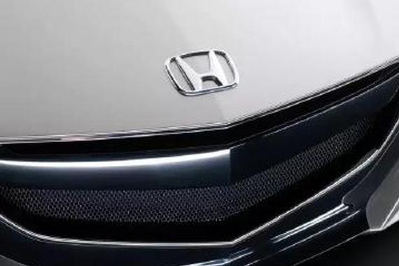 担心双离合变速箱？现在有三离合变速箱了