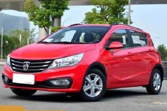 最低不到4万！工作一年买这些省油代步车最实用