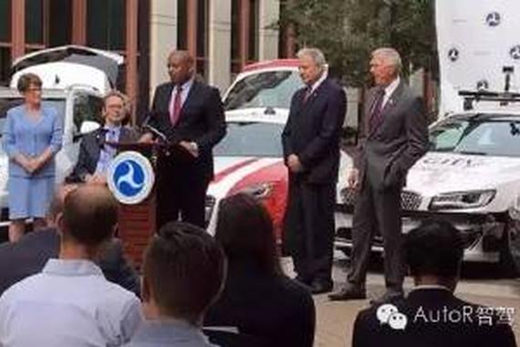 美国首次在国家层面为自动驾驶定规矩