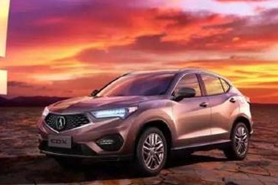 30万买大块头去撩妹？你还是看看这些SUV吧