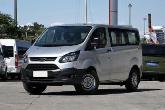 开这车的人都配枪 动不动就带着几百万跑