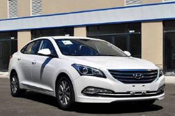 15万就能落地 轿车也有大空间高配置