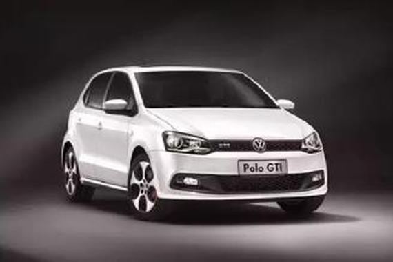 谁说撩妹要多金？十几万照样买运动车！