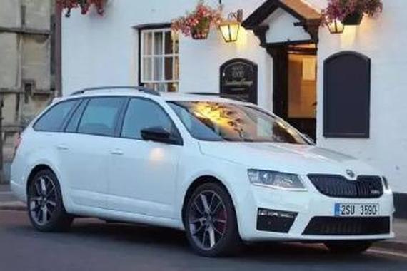 这些车型 全是神车c-trek的死对头！