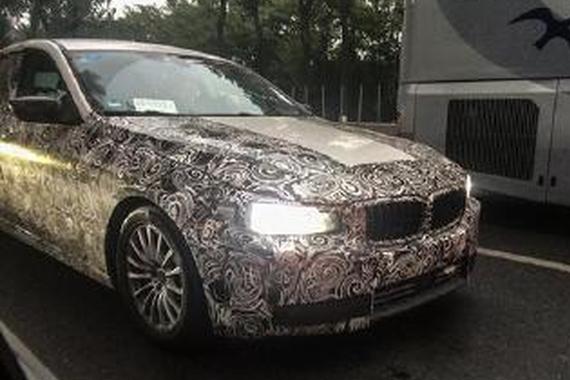 2017年发布 新宝马5系GT国内路试谍照